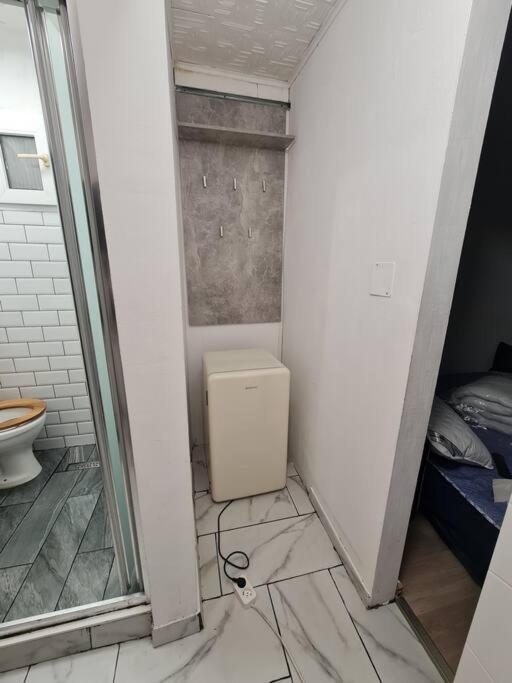 Garsoniera - Moderna - Timisoara Apartment Екстериор снимка