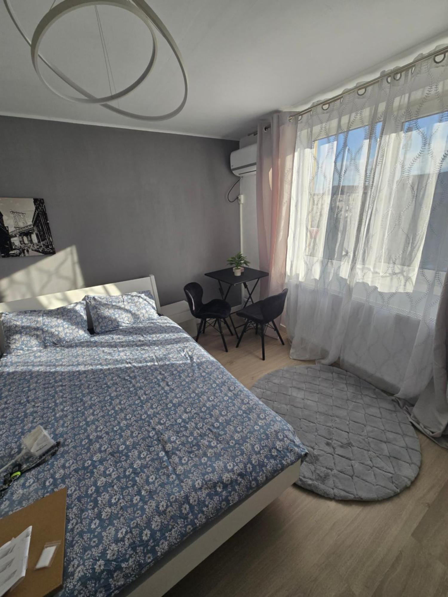 Garsoniera - Moderna - Timisoara Apartment Екстериор снимка